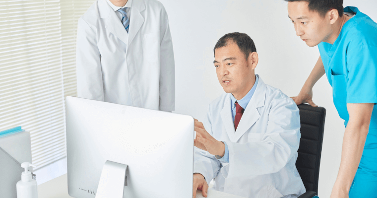 医療業界におけるRPAツール導入の注意点の画像